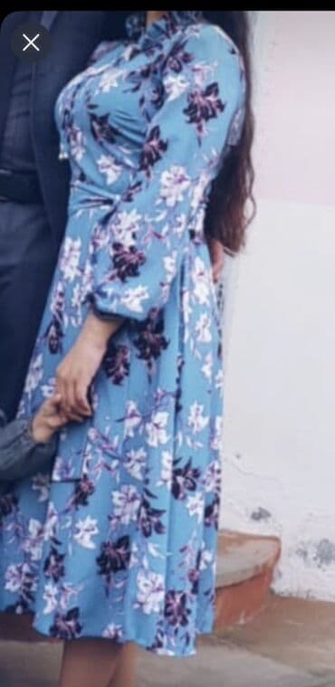 женские платья из двунитки: Qadın geyim dəsti – 2 ədəd paltar 1) Göy çalarlarında çiçək naxışlı — 1