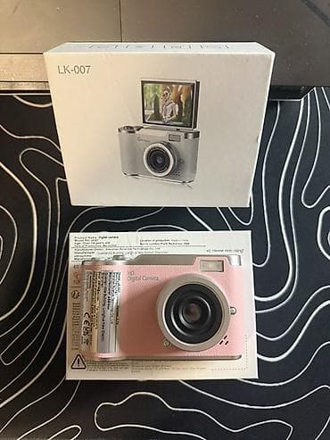 Vlogging üçün 8X Rəqəmsal Zoom Kameraları, 6.1 sm IPS Ekranlı