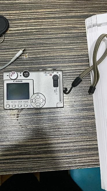 canon 750 d: Canon Digital IXUS 400 fotoaparatı - Kompakt metal korpus, klassik — 1