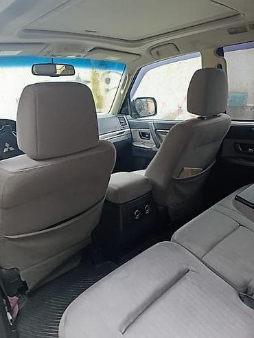 Rəsmi servis maşınıdır kitabçasında var.Vuruqu, idarirenglenmesi — 7