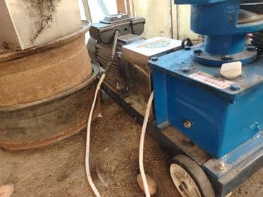 холодильник для магазина: Qranul yem makinası 1 ay işlənilib təcili satılır — 2