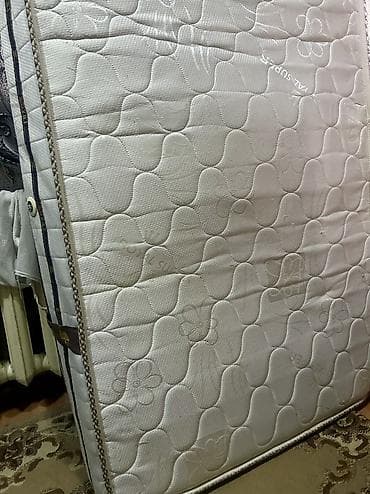 Vazalar: Böyüklər üçün İşlənmiş Döşək, Ünvandan götürmə — 6