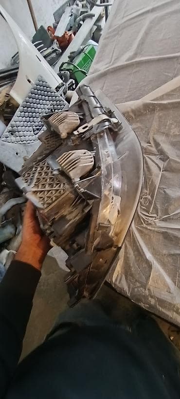 bmw e60 fara: Komplekt, Yaxın və uzaq vuran işıqlar BMW, Orijinal — 3