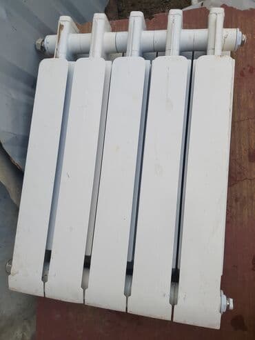 otaq qaplsl: Radiator satılır. Cox ağırdır, qalındır.5 dilim qalıb, bizdə otaqlara — 1