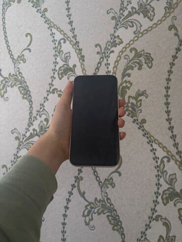 Poco: IPhone 13, Çəhrayı, Face ID — 2