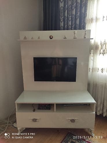 perde dekorlari: TV stend — 2
