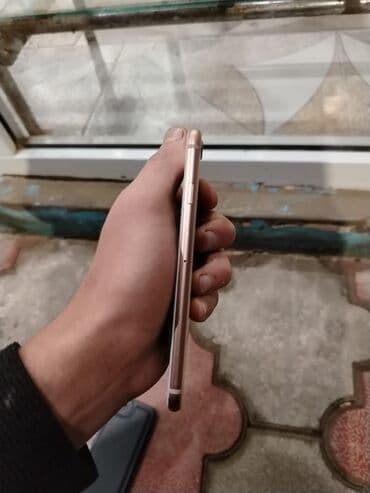 телефон fly cirrus 9: IPhone 8, 64 ГБ, Белый, Беспроводная зарядка — 8