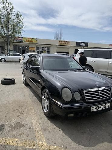 mercedes most: Mercedes-Benz E-Class: 2.4 l | 1998 il Sedan — 4