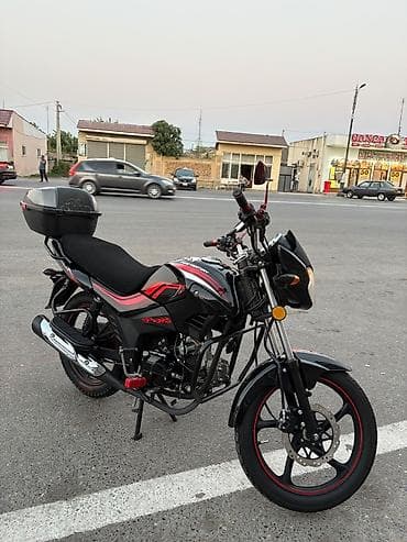 Moped/Motosiklet – şəhər daxili gediş-gəliş və yüngül yüklər üçün