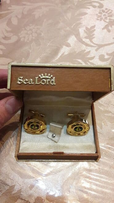 xari bulbul sancaq: Kişi köynəyi üçün qədimdir.QIZIL SUYUNA ÇƏKİLİB.P — 2