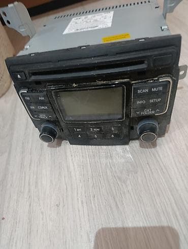 kohnə radio: Maqnitol, Pioneer, AUX, ABŞ — 1