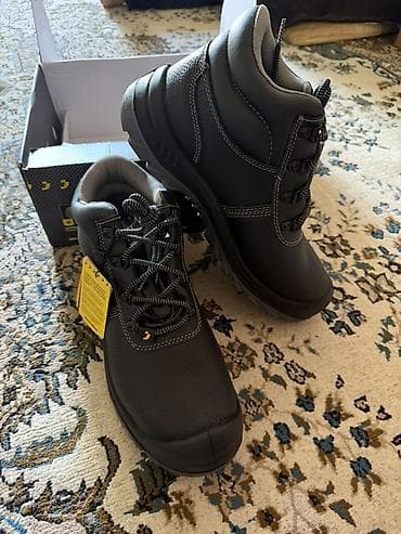 Botinkalar: Safety Jogger iş ayaqqabısı – model BESTBOY - Ölçü: EU 44 (UK 9.5, US — 2