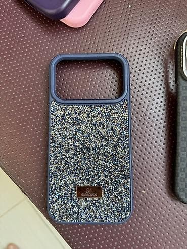 iphone 13 pro kreditle: Swarovski kristalları ilə bəzədilmiş telefon qabı 17 Pro - Model — 1
