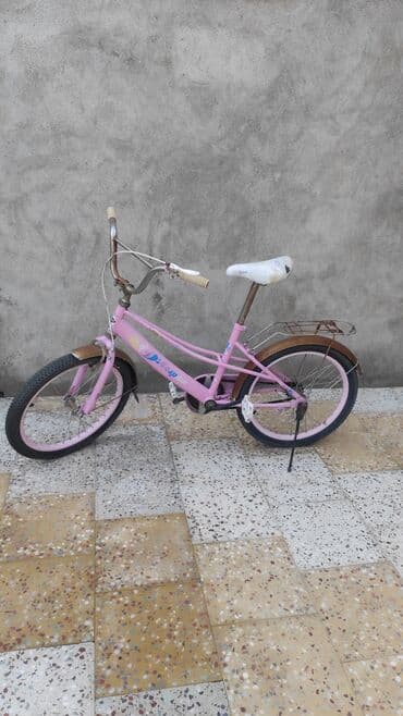 1 yaşdan yuxarı uşaqlar üçün velosipedlər: Uşaq velosipedi – şəhər gəzintiləri üçün rahat model. Xüsusiyyətlər — 2