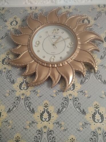 zengli saat: Divar saatları, Mexaniki, Saniyə əqrəbi — 2