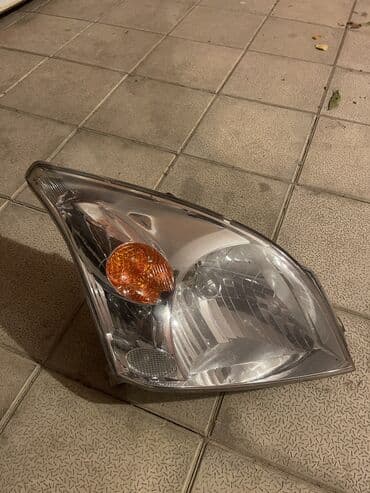 Sağ, Yaxın və uzaq vuran işıqlar Toyota, 2009 il, Orijinal, İşlənmiş