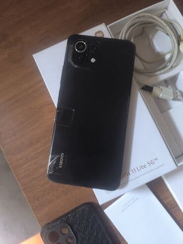 mi 8 ekran: Xiaomi Mi 11 Lite, 128 ГБ, цвет - Черный — 2