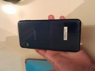 блендер самсунг: Salam, Telefon Ekranı xarabdır qalan herşeyi yerindedi. Az işlənilib — 2