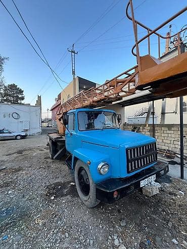 Avtokran – qoşqusuz, özüstü qaldırıcı səbətli qaldırma maşını -