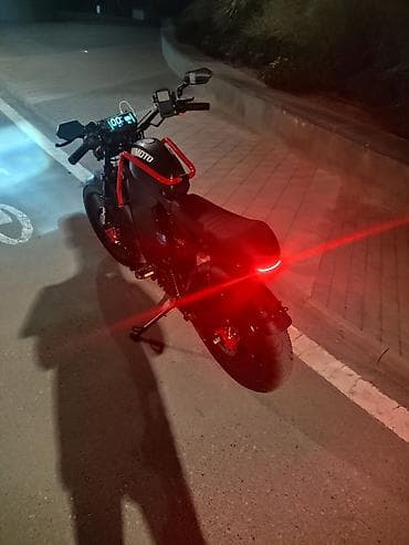 sam diskler: Elektrik velosiped fat bike 🚲 Xüsusiyyətlər: - Güclü elektrik — 2