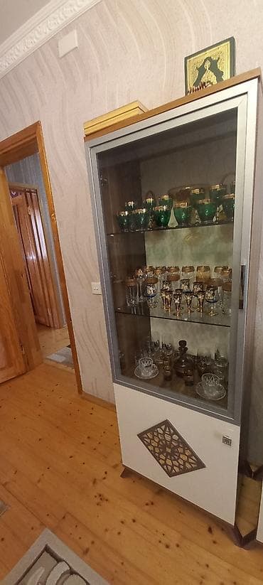 kuxna usdolu: Masa və oturacaqlar — 5