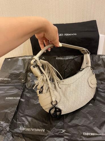 irshad telecom is saatlari: Çiyin çantası, Emporio Armani, Yeni — 5