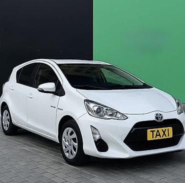 nissan note 2014: Toyota Aqua Hybrid – 5 qapılı hetçbek, taksi təyinatlı - Yanacaq — 1