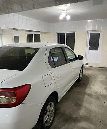 Nəqliyyat: Renault Logan: 1.6 l | 2014 il 373000 km Sedan — 7
