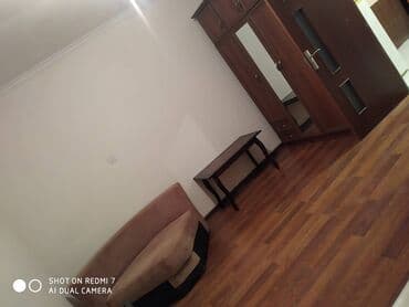 qaracuxurda ev: 50 kv. m, 2 otaqlı — 1