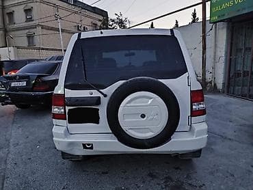 masin matorlari: Mitsubishi Pajero: 1.8 l | 2000 il 335000 km Ofrouder/SUV — 2