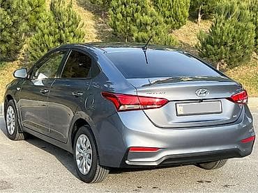 hyundai getz: Hyundai Accent sedan - Kuzov: 4 qapılı sedan, boz (metalik) rəng - — 6