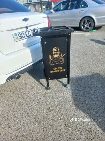 künc rəf: Etajarka salon ucun berber ucun kraska qoymaq üçün etajarka — 5