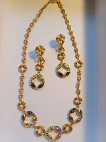 Dəstə daxildir: Sep, Sırğa, Sarı qızıl, 750 Əyar, 37 g