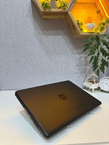 monitor ekran: İşlənmiş HP Pavilion, 15.6 ", Intel Celeron, 256 GB — 5