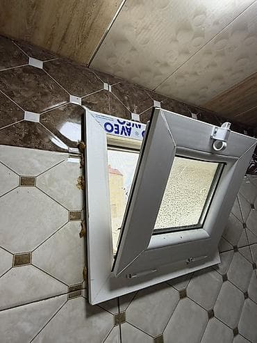 pencere kilidi: PVC qapalı tip pəncərə - Material: ağ rəngli PVC profil - — 1