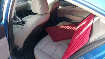 kia ölüxana razin: Hyundai Elantra, 2018 model Rəng: mavi sedan Sade motor Lyuk — 4