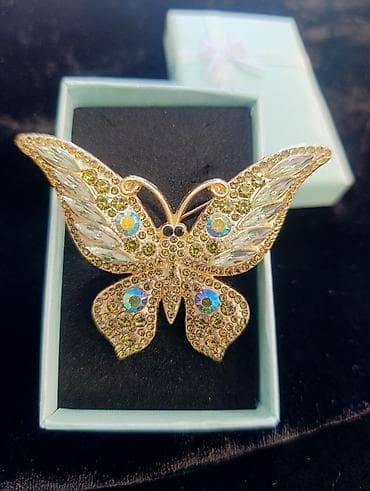 broskalar: Məhsul: Kəpənək formalı bəzək sancaqları (broşlar) Təsvir: - Klassik — 2