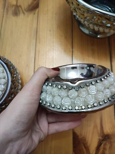 qelem qablari: Dekorativ qab dəsti üçü birlikdə 25 azn — 3