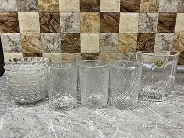 nerj su ceni: Sovet istehsalı xrustal stəkanlar, 6 ədəd. Stəkanları alana 6 ədəd — 2