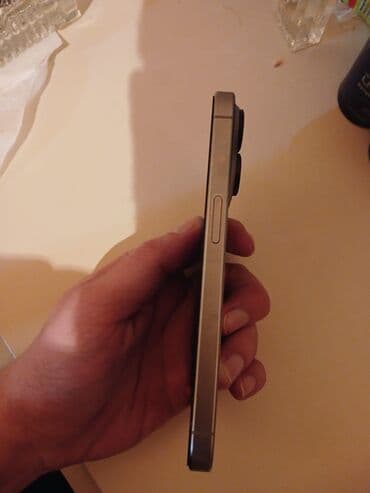 Apple iPhone: IPhone 15 Pro, 256 GB, Natural Titanium, Zəmanət, Simsiz şarj, Face ID — 3