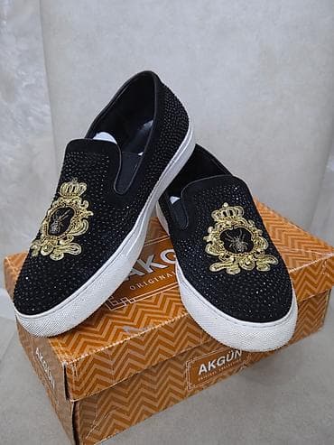 "Dolce & Gabbana " Ayaqqabısı Yenidir Yaz - Yay Ayaqqabısıdır — 3