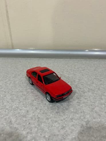 1 43 modelka: BMW, 2002 il, 1:35, Dəmir, Pulsuz çatdırılma, Ödənişli çatdırılma — 2