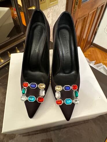 b class makasin: Tuflilər, Ölçü: 37, rəng - Qara, Yeni — 2