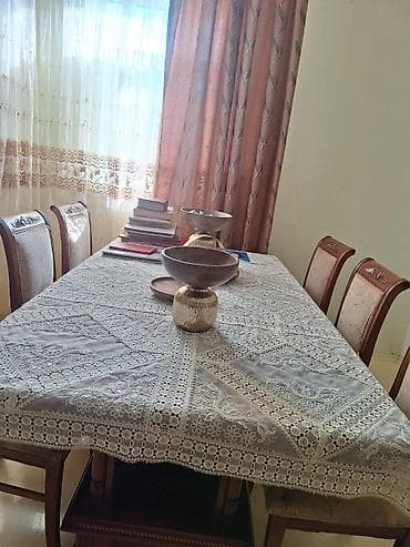 islenmis sifoner: Təcili satilir! Klassik üslubda vitrinalı bufet dəsti, 3500 dollara — 3