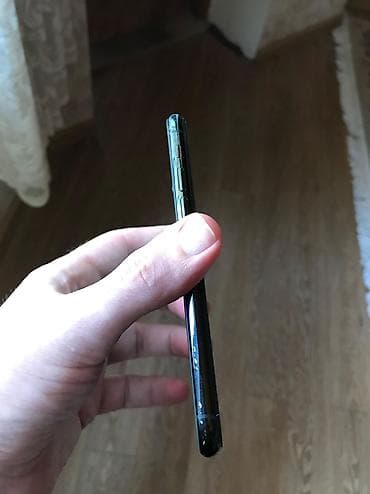 samsung a33 ekran: IPhone 11 Pro — 5