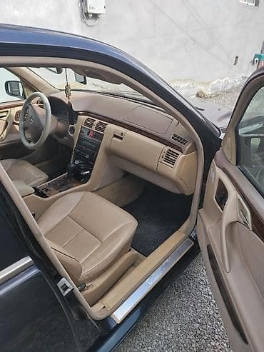 vurulmuş maşınların satışı: Masin yaxsi vezyetdedir vuruq udari yoxdur mator karofka most yaxşı — 6