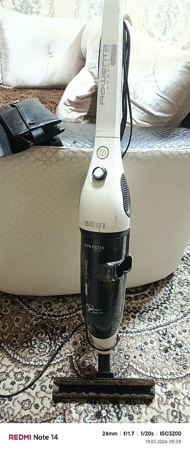 Mətbəx texnikası: Rowenta Powerline Cyclonic dik tozsoran - Güc: 1600 W (MAX) - — 1