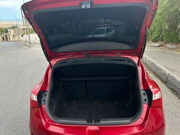 kia ceed 2010: Hyundai Elantra: 2 l | 2017 il Hetçbek — 15