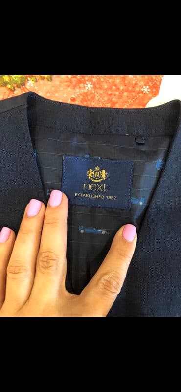 ay ay uşaq sekilleri: Brend jiletkalar next ve bashqa brendler,3-4 yasha,10 azn — 11