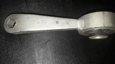 mersedes a: Mercedes-Benz 211, Yeni — 1